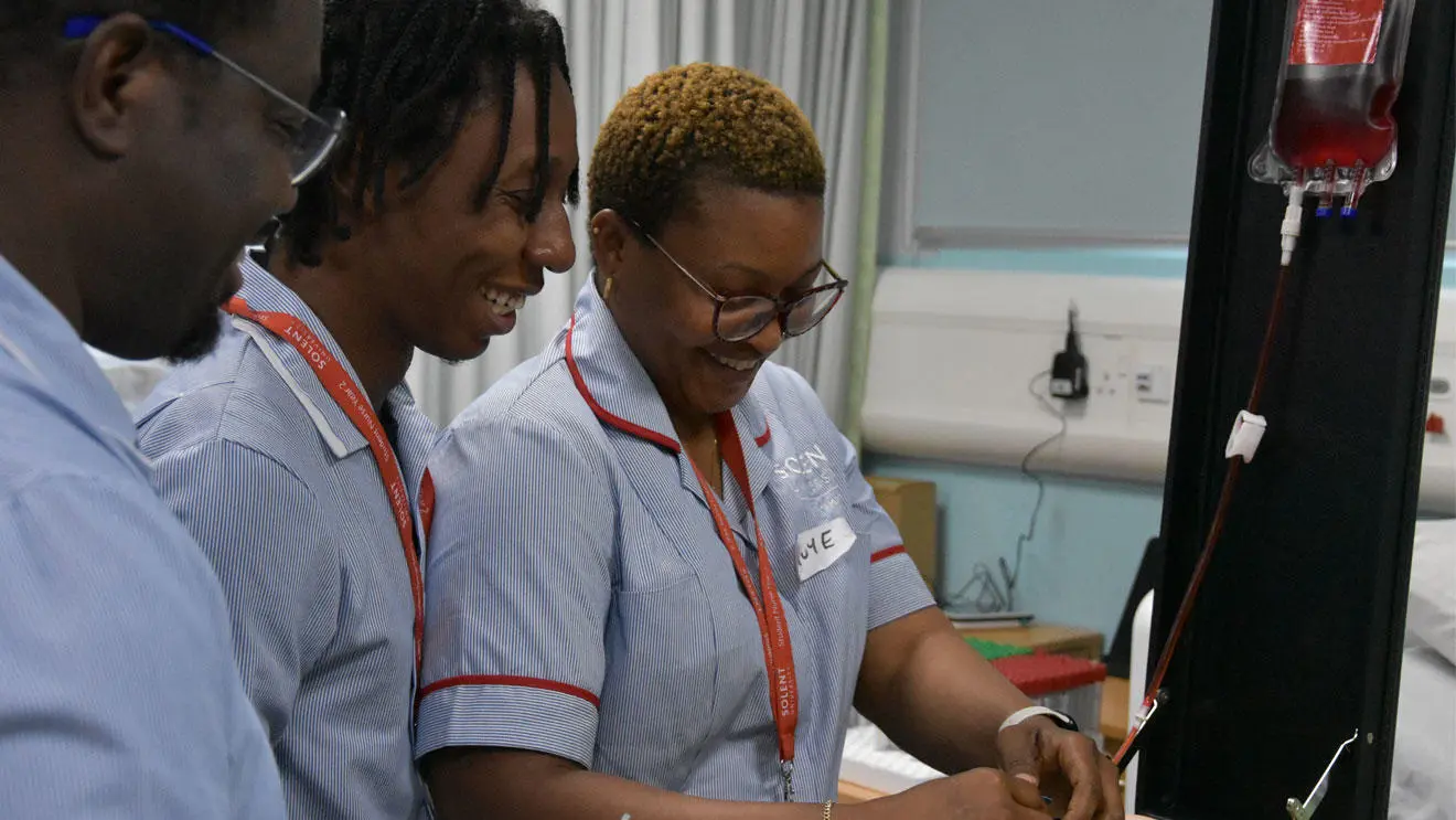 Nursing students in the simulation ward