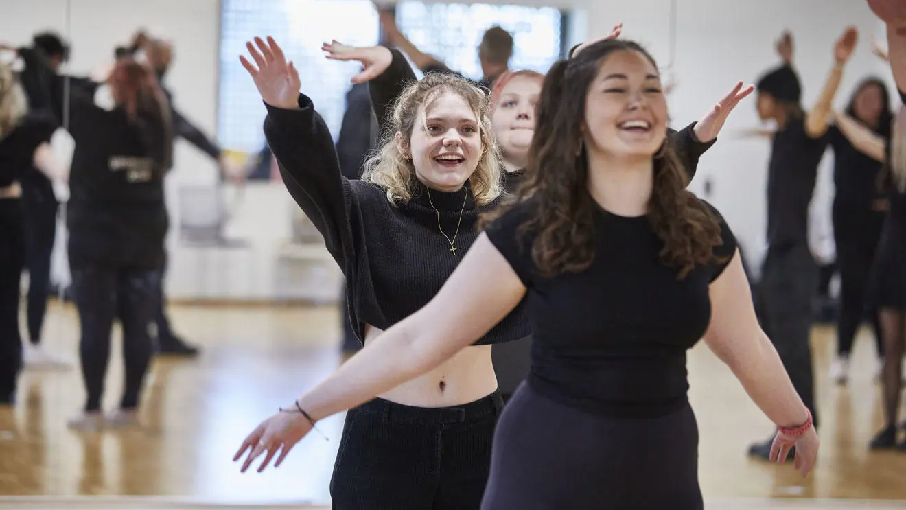 Musical theatre students in the studio