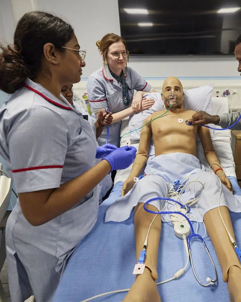 Nursing students in the ward